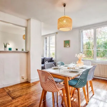 Bel Rdc Avec Parking Gratuit * Caen